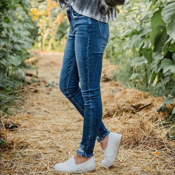 KanCan High Waist Super Skinny Jeans - Picture 3 of 4